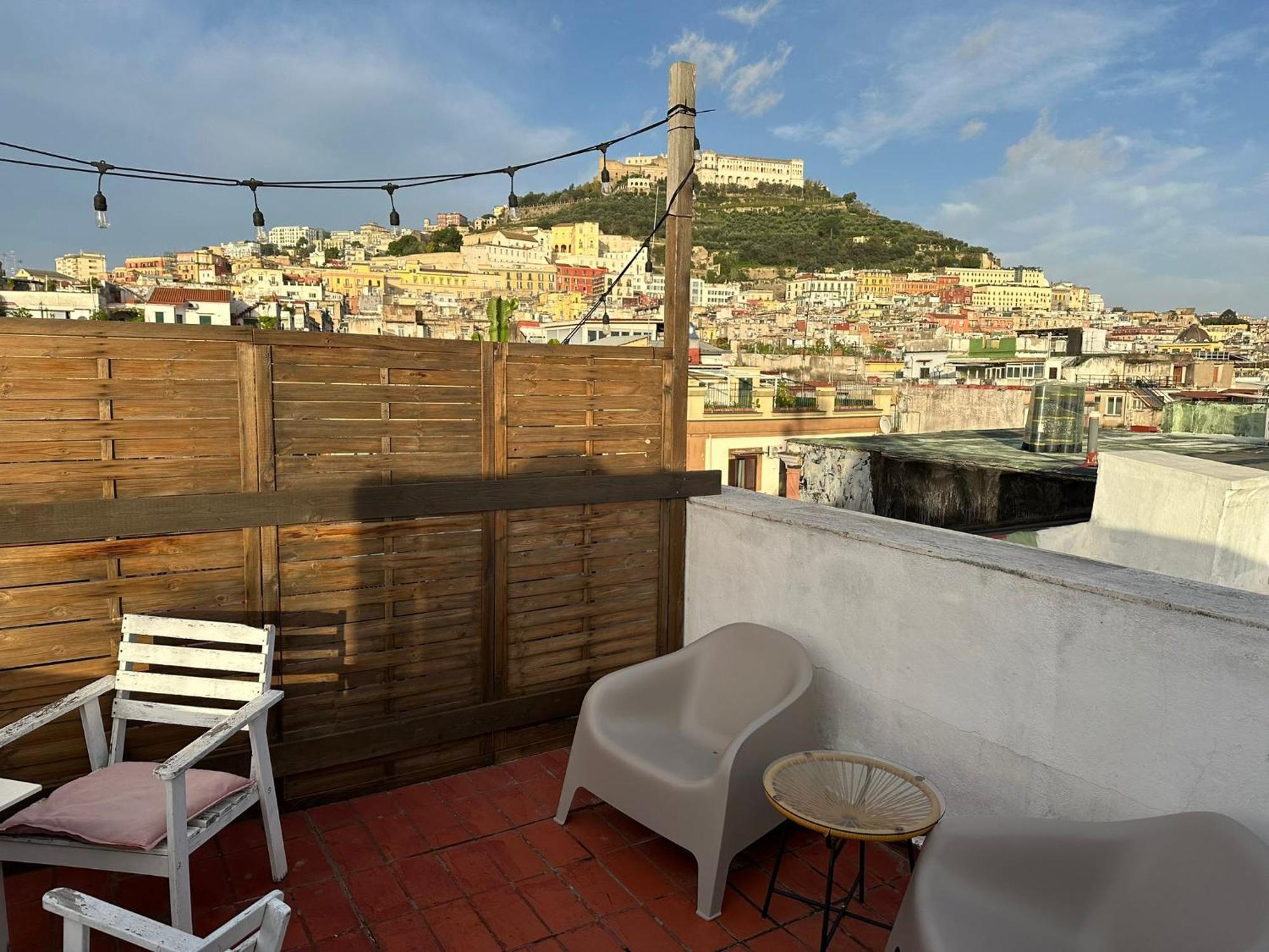 Casa Rossini Apartments Наполи Екстериор снимка