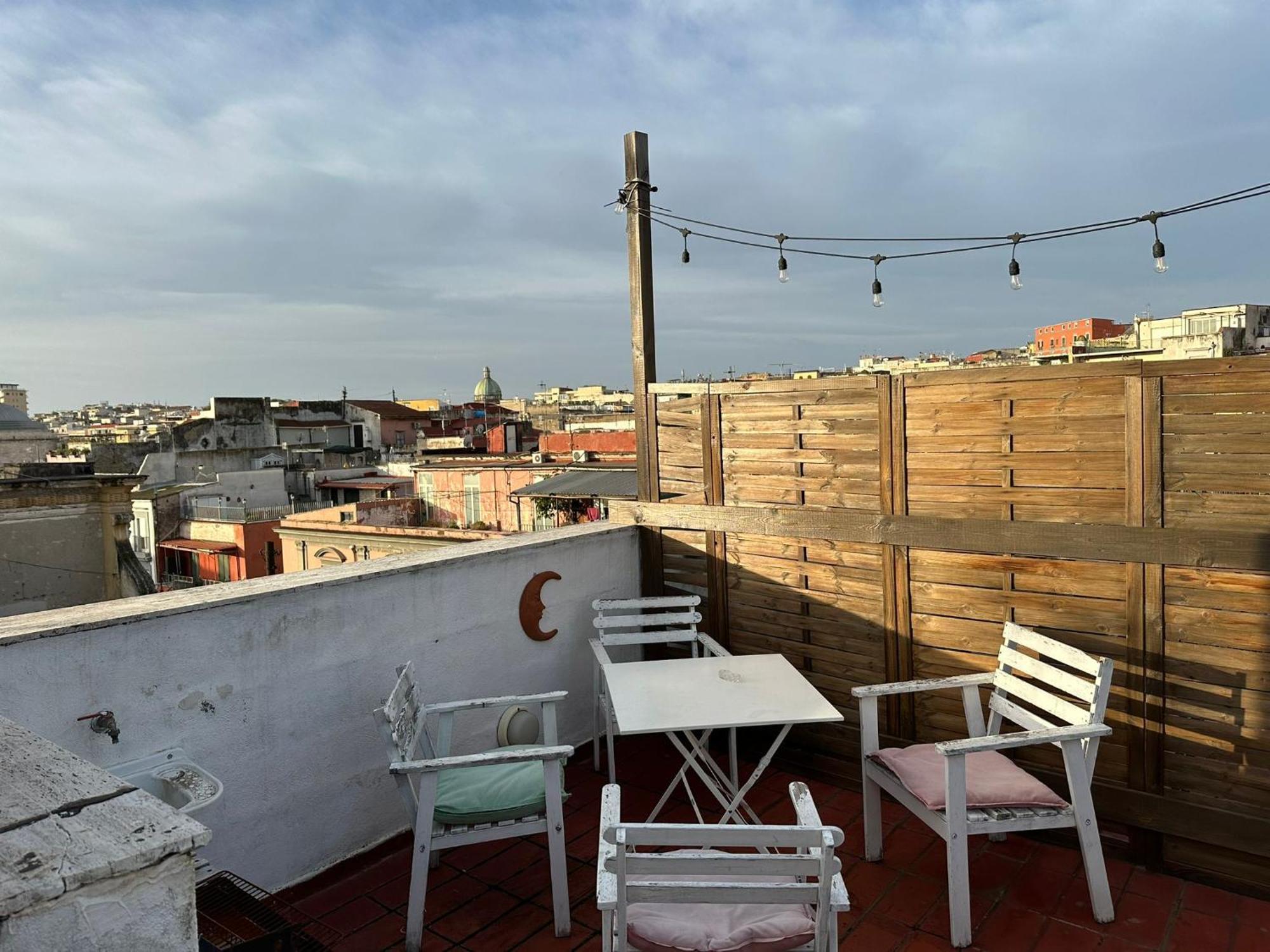 Casa Rossini Apartments Наполи Екстериор снимка